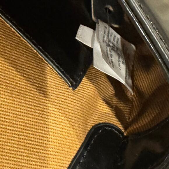 J. Crew Women's Edie Crossbody Bag In Italian Leather Black One Size NWT - Picture 9 of 13